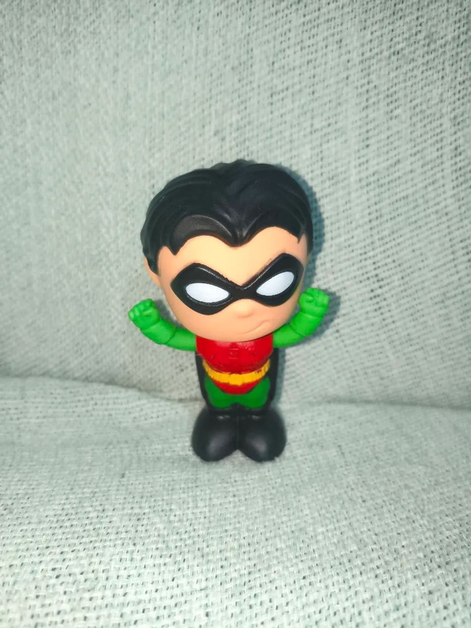 Boneco Robin 