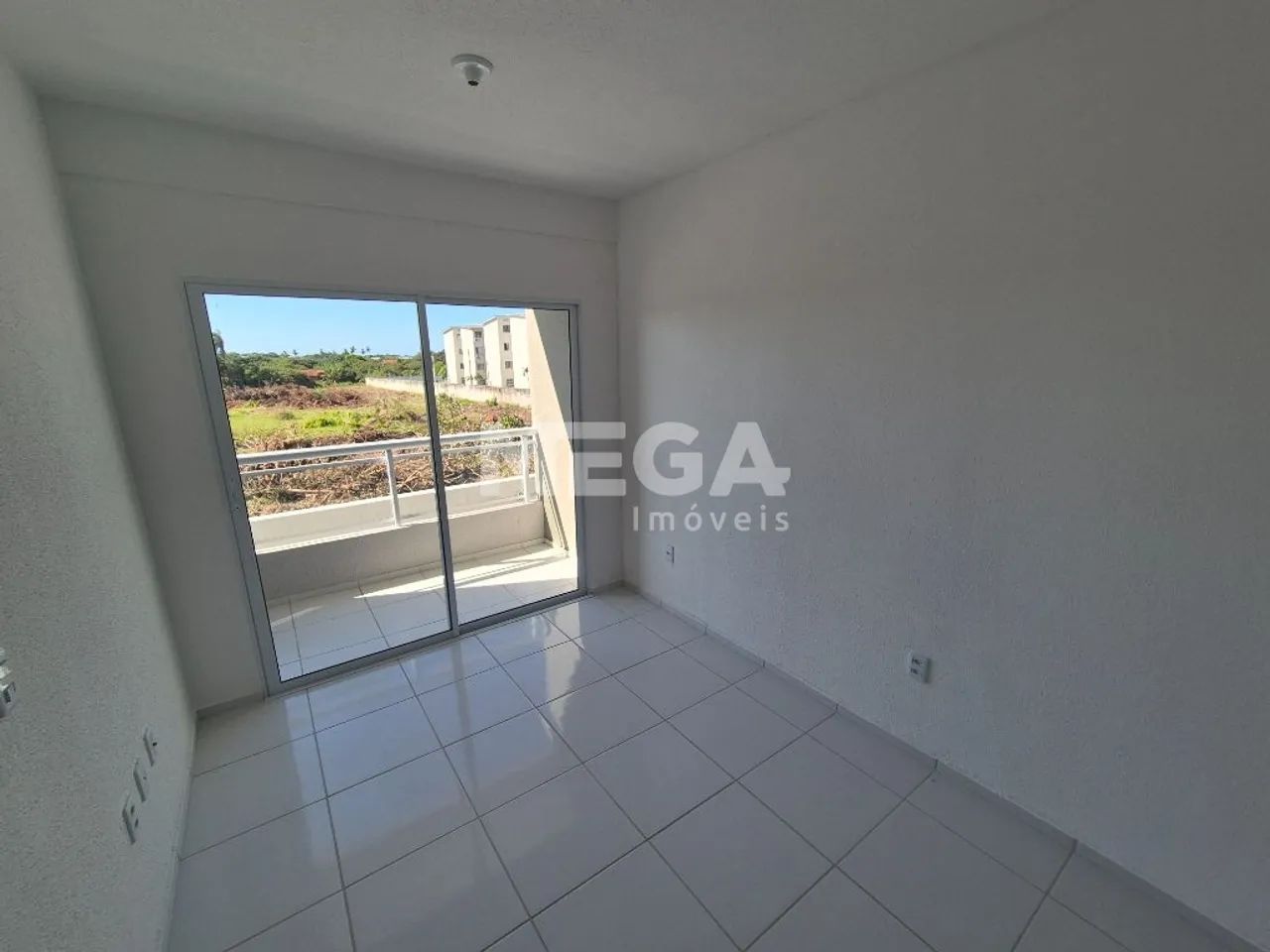 Apartamento com 2 quartos no bairro Paumirim em Caucaia, CE - Foto 3