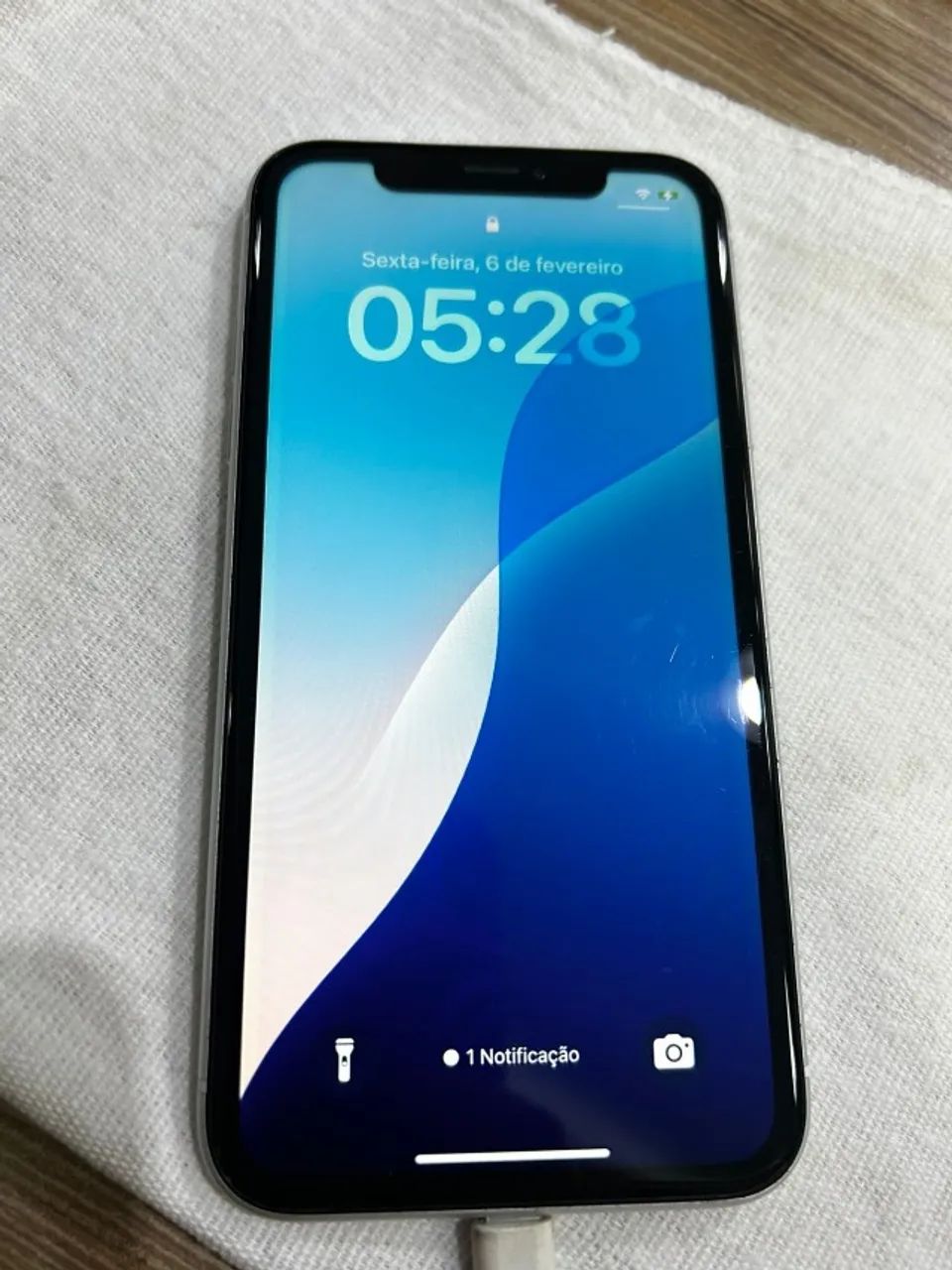 iPhone XR 128GB - Branco