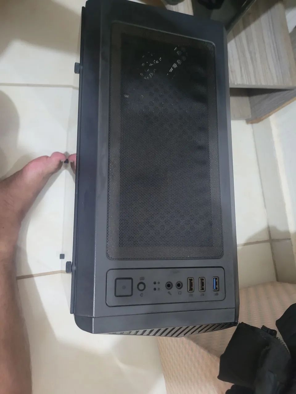 Gabinete gamer barato  - Foto 3