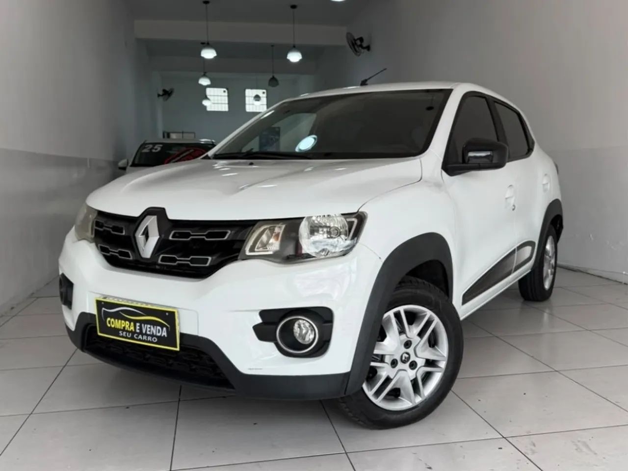 Renault Kwid KWID Intense 1.0 Flex 12V 5p Mec. 2018