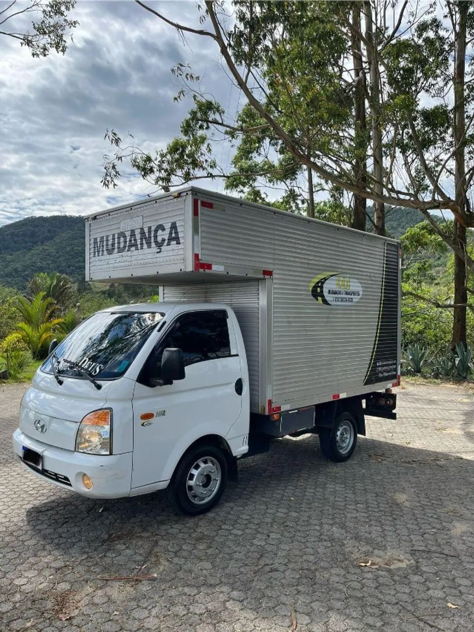 Hyundai HR muito conservado