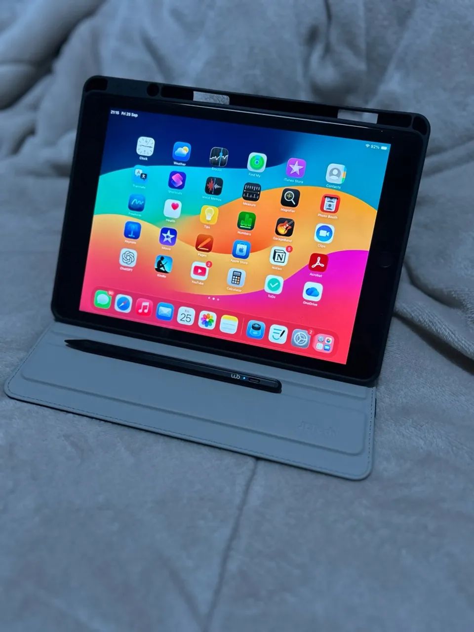 iPad 9ª Geração 64GB Prata + Caneta WB e Capa (Kit Completo) - Foto 5