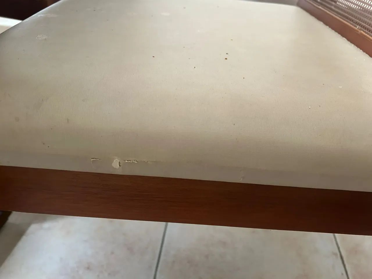 Mesa retangular e cadeiras  - Foto 4