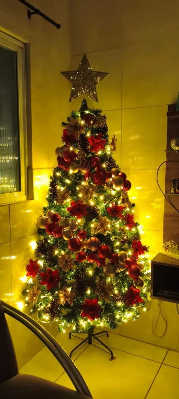 Árvore de natal toda completa. - Foto 2