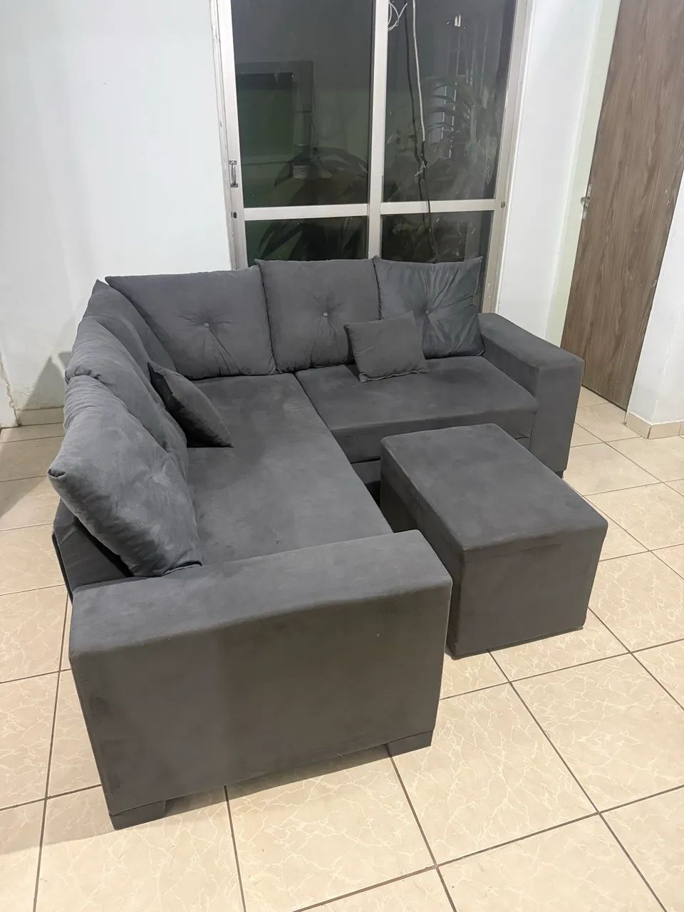 Sofá de canto cinza escuro , semi novo  - Foto 2