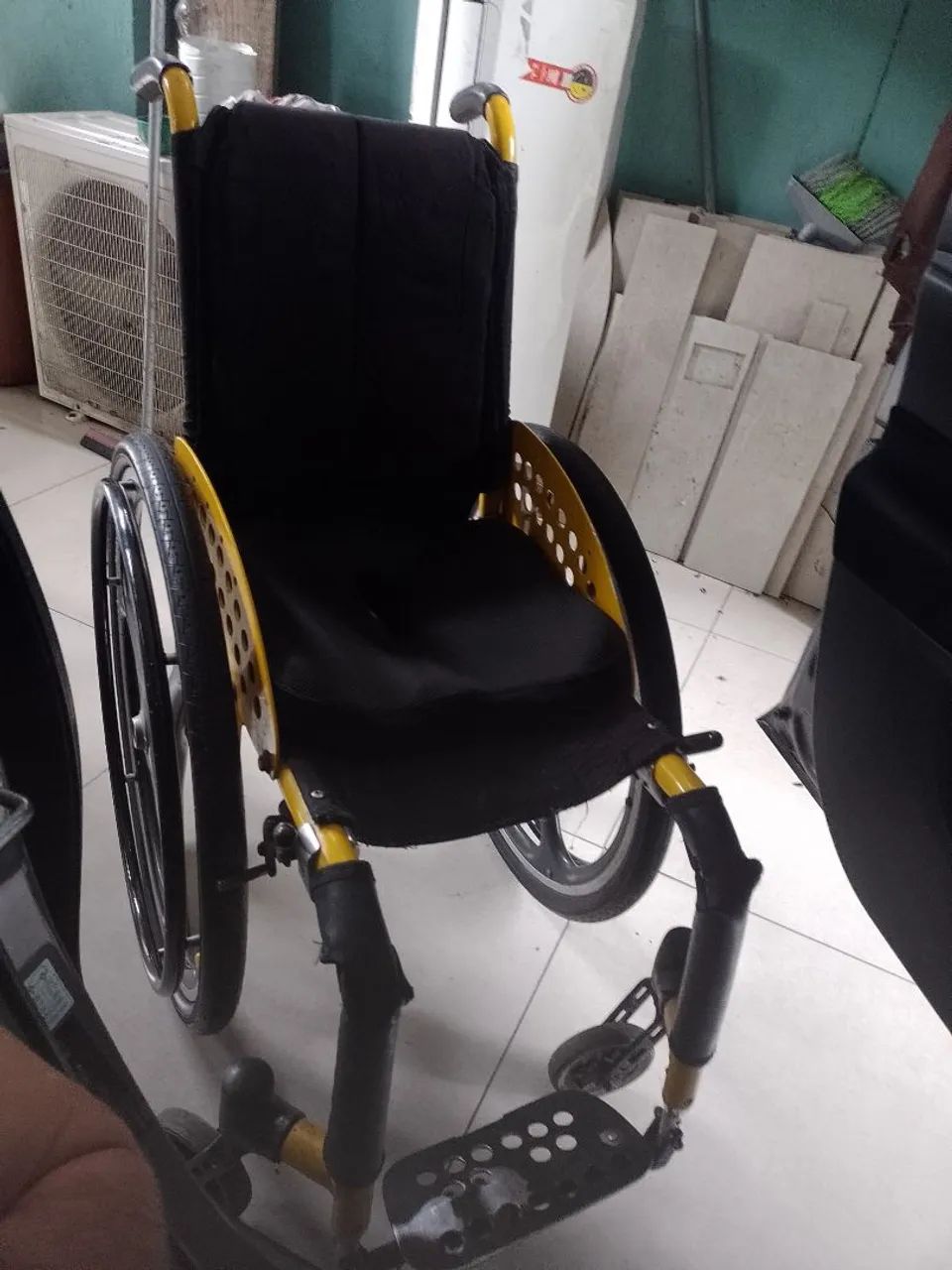 Cadeira de rodas alumínio 