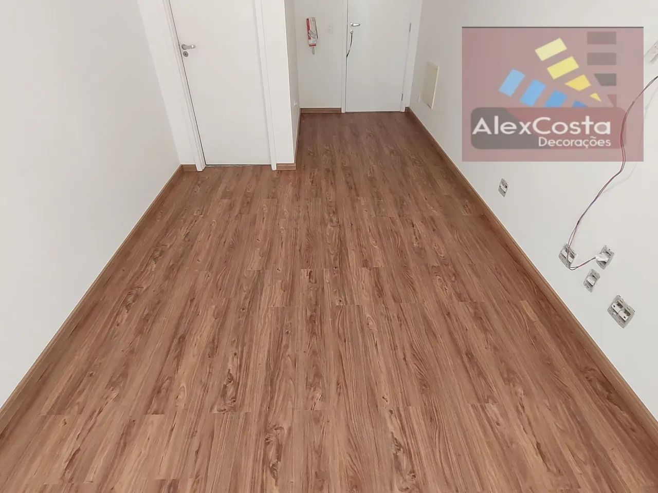 PISO VINÍLICO LVT  - Foto 2