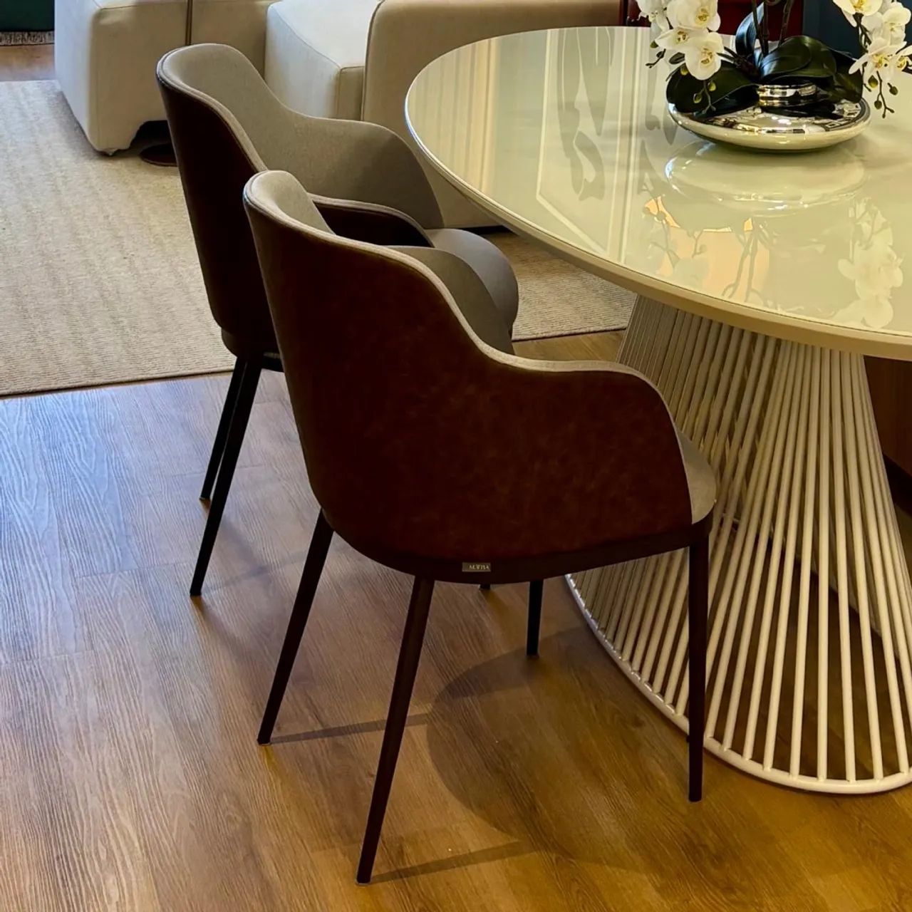 2 Cadeiras Garne Slim Braço - Foto 2