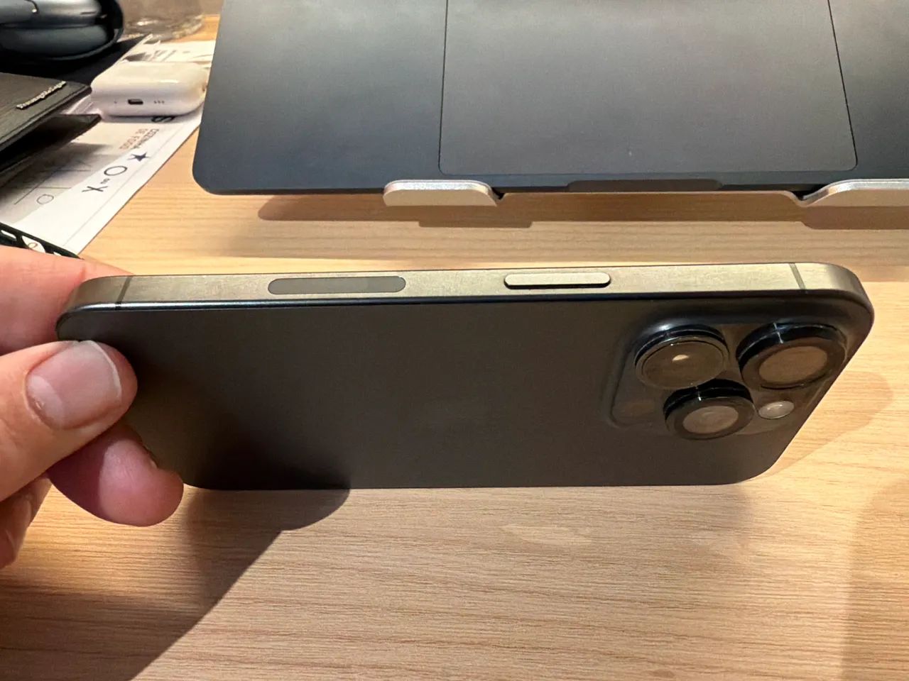 iPhone 15 pro 256g - Foto 4
