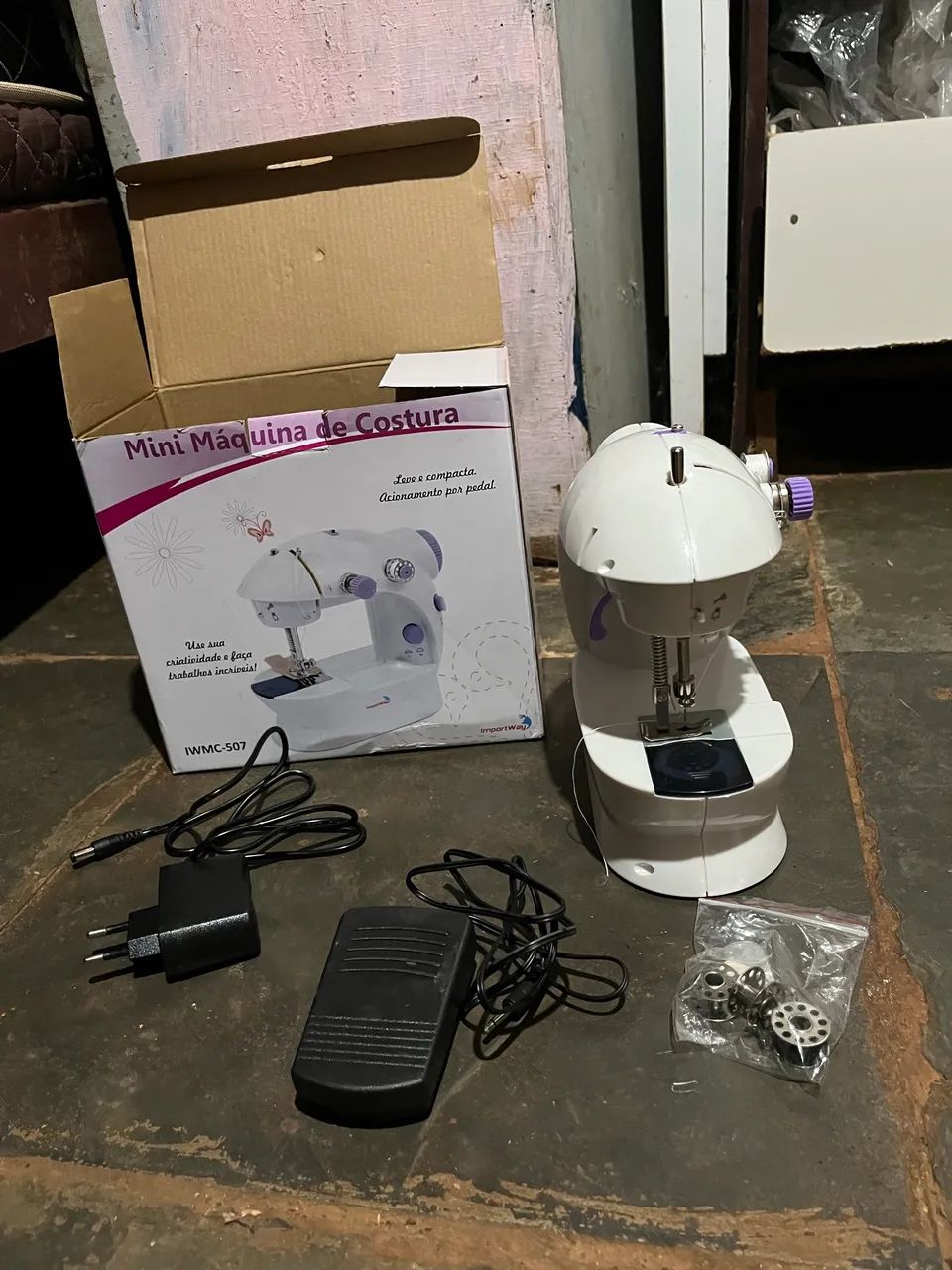 Vendo maquina de costura - Foto 2