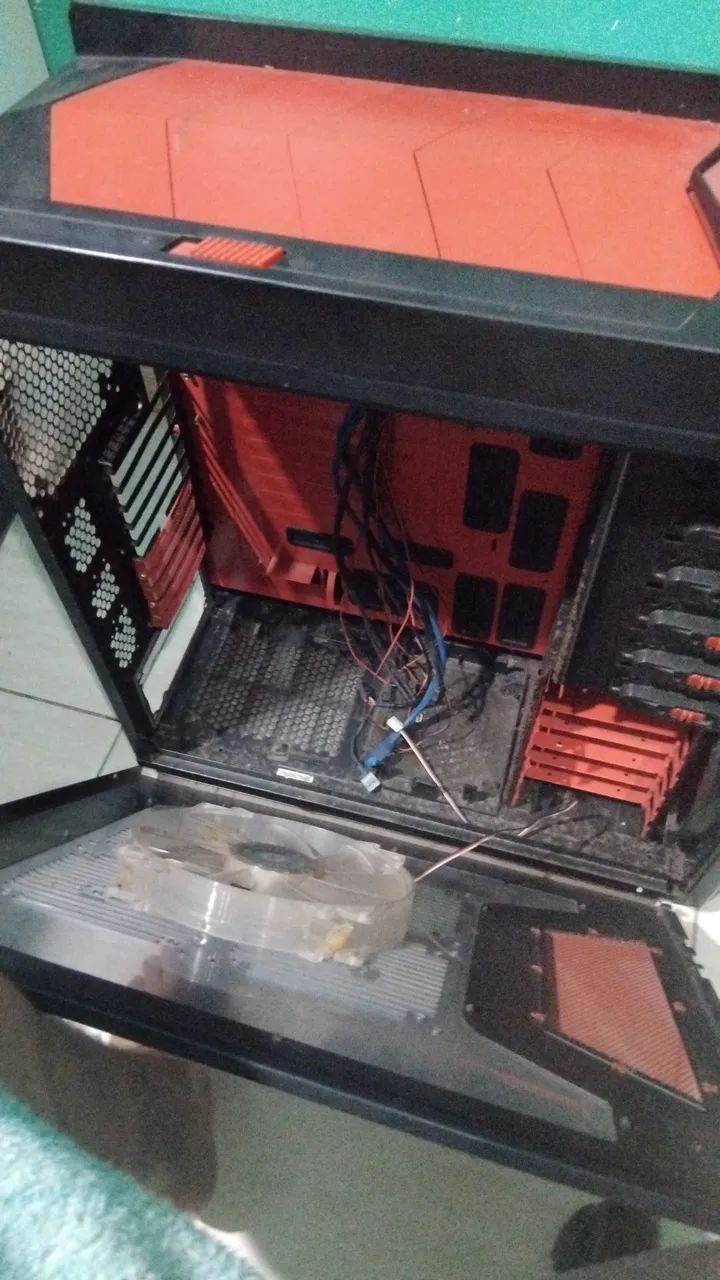 AeroCool XPredator Gabinete - Foto 4