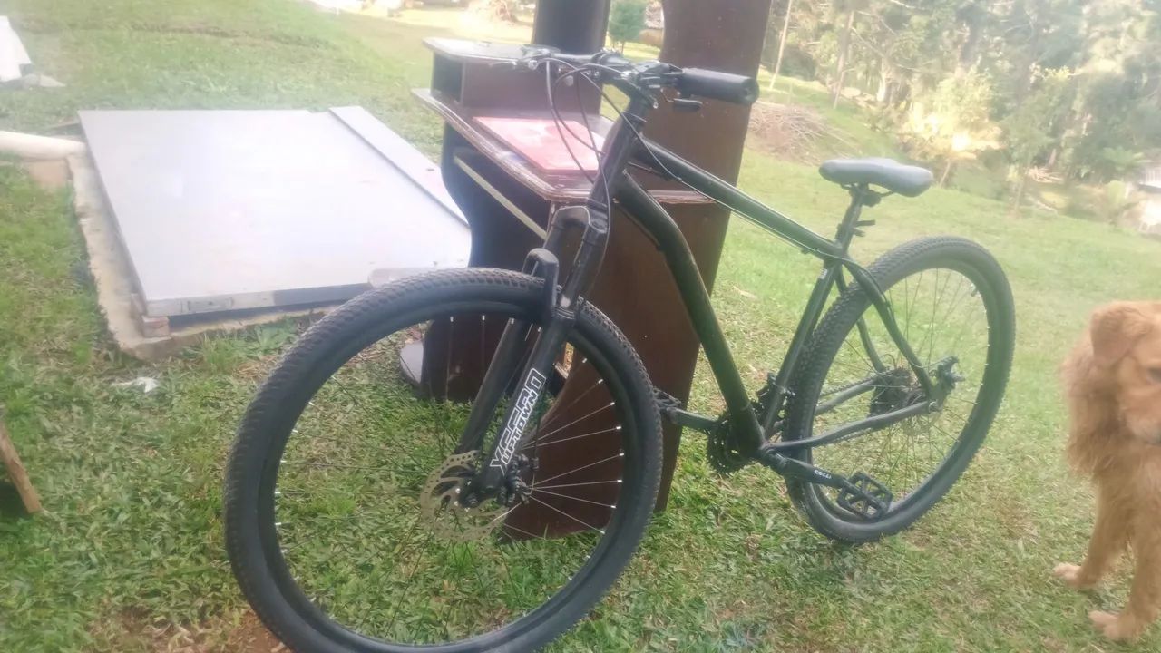 Bicicleta com freio a disco e marchas semi nova - Foto 5