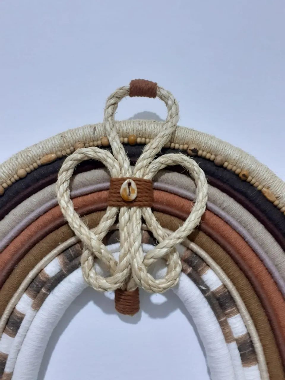 Cocar Ibiúna - Terra Preta - 72 cm x 42 cm - BelArt Atelier - Foto 3