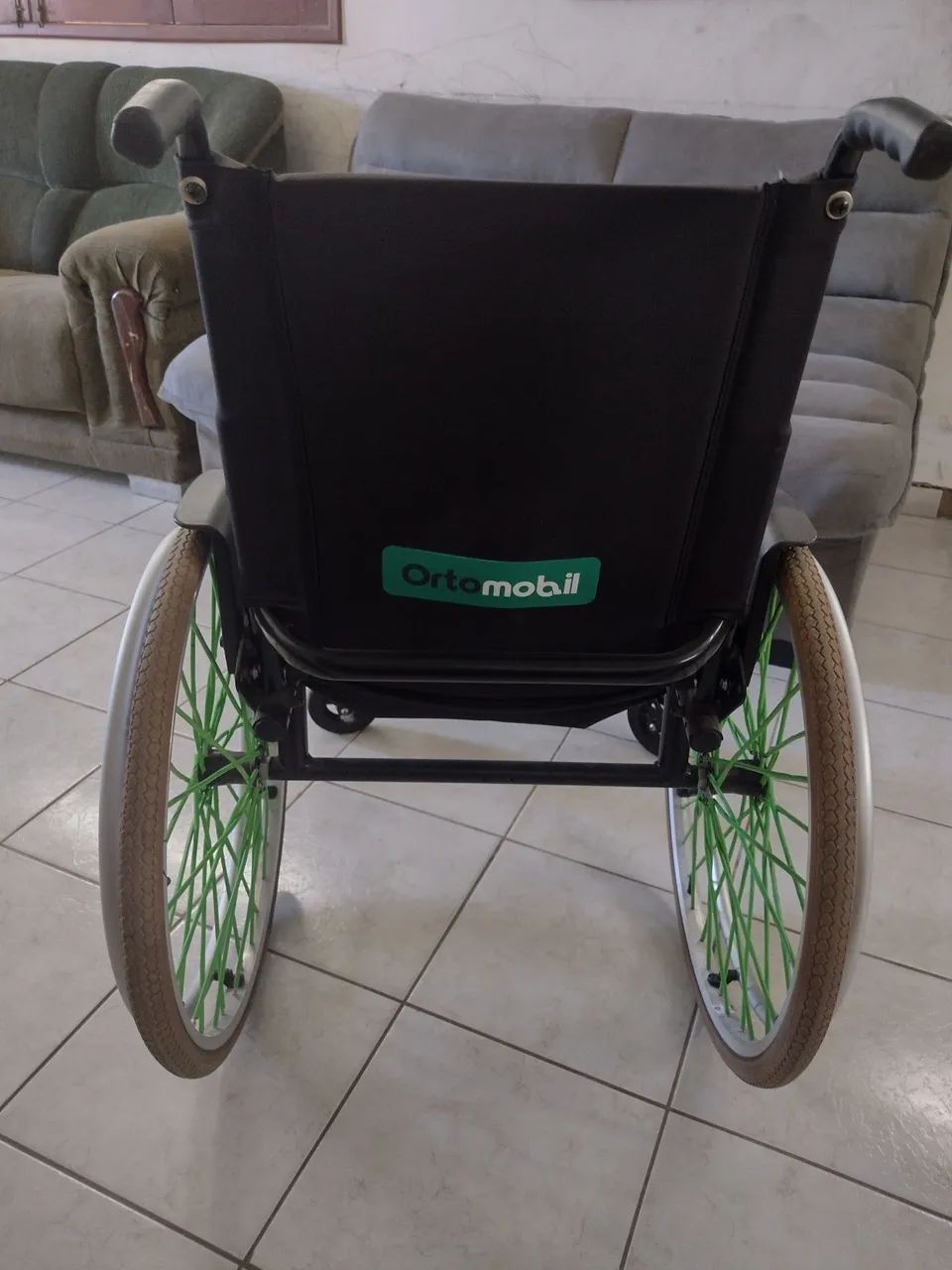 Cadeira de Rodas - Foto 3