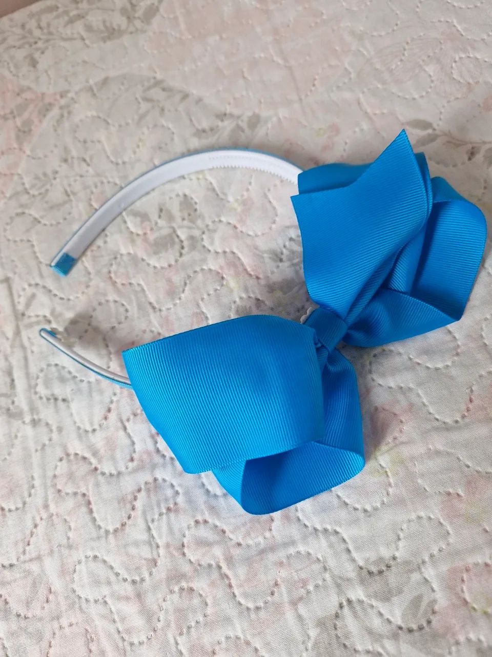 TIARAS E LAÇOS  - Foto 2