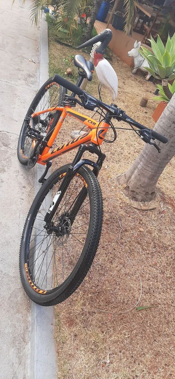 Bicicleta aro 29 shimano top - Foto 3