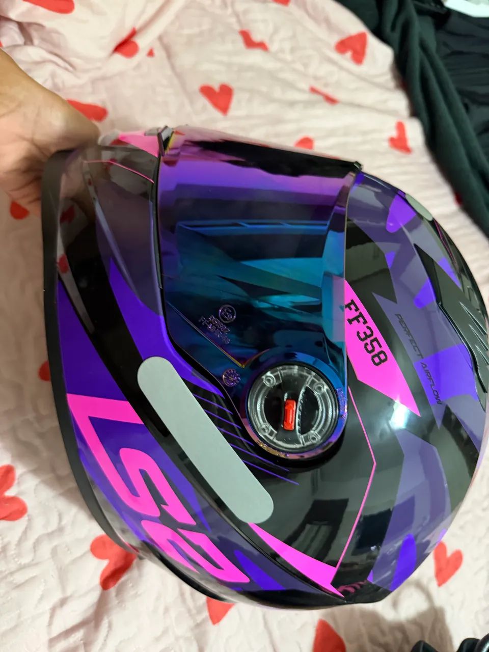 capacete ls2 ff358 tank roxo e rosa 58 - Foto 2