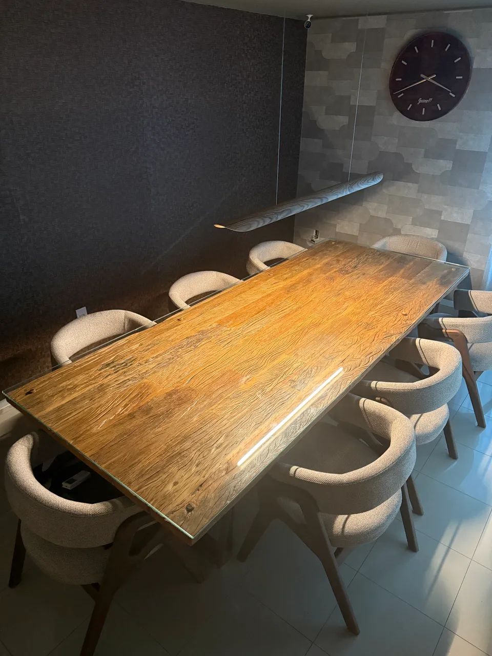 Sala de jantar completa 