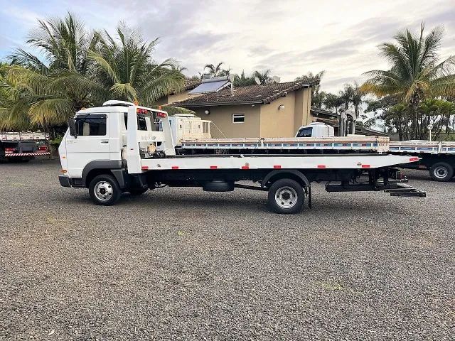 Guincho volkswagen 8.150 delivery plus ano 2012 equipado com plataforma em bom estado.. - Foto 7