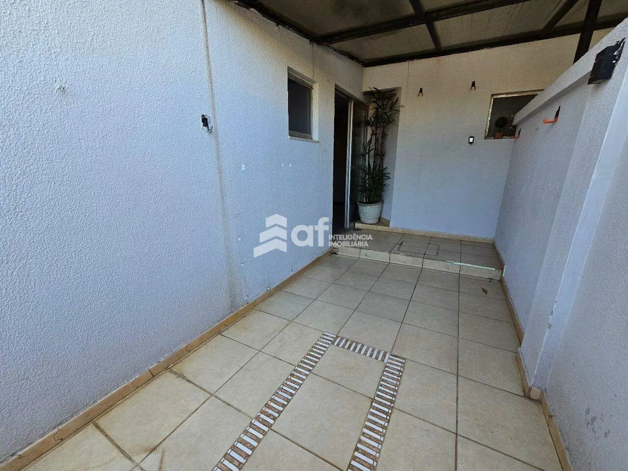 Apartamento 3 quartos, com suíte e varandao - Foto 5