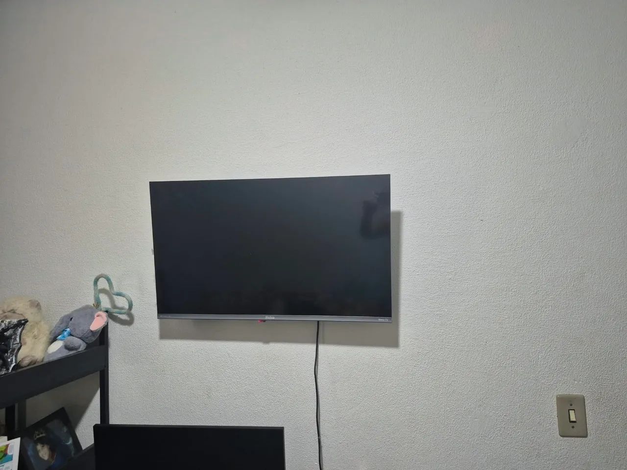 Smart tv philco 32 polegadas usada 4 meses novíssima  - Foto 2