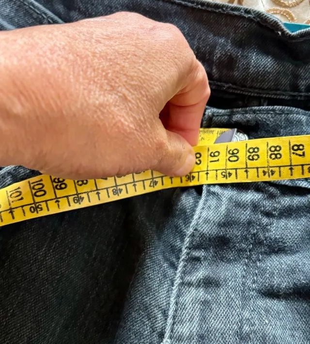 4) CALÇA JEANS MASCULINA LEVI STRAUSS TAM USA 32x34 (BR 44) - Foto 5
