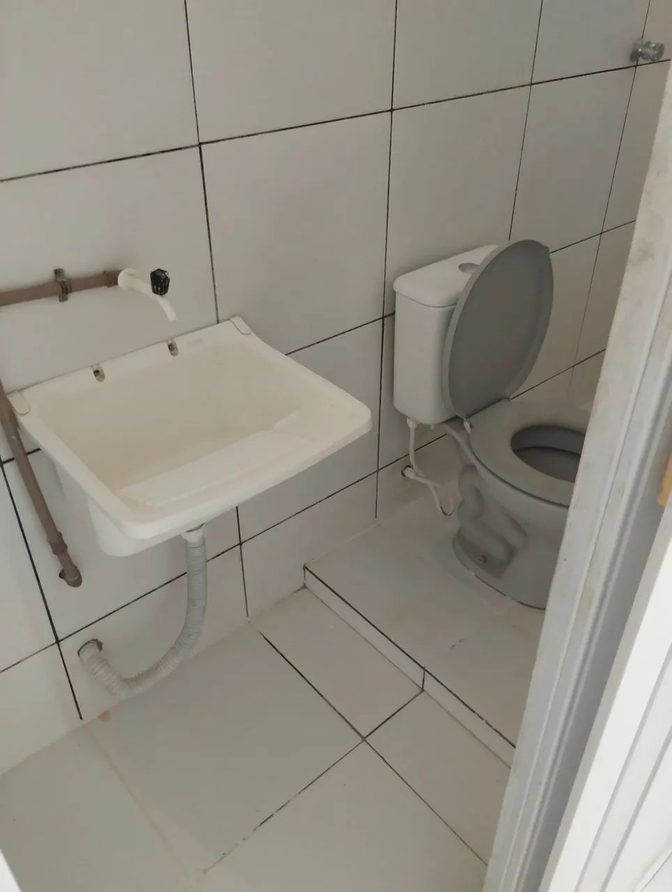 ALUGO APARTAMENTO NO CONJUNTO EMÍLIO FALCÃO - Foto 7