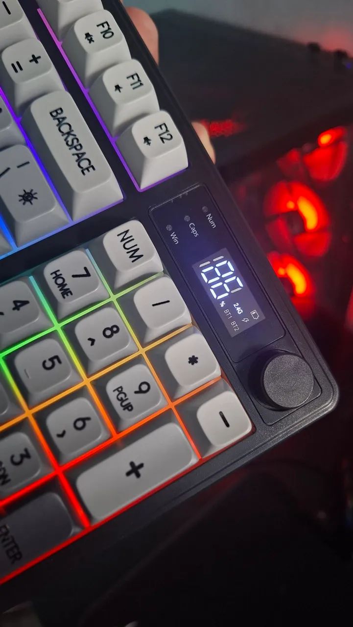 Teclado Sem Fio FreeWolf - M96 RGB - Foto 2