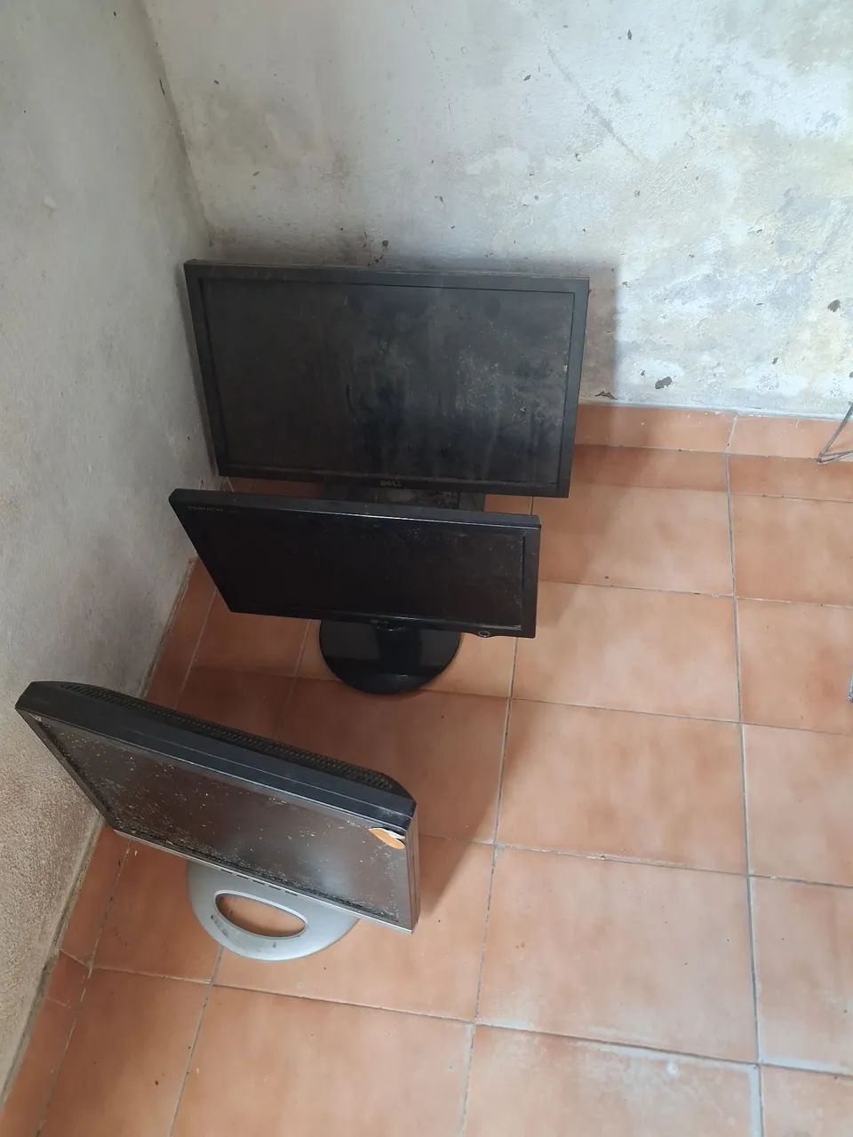 Monitores com avarias  - Foto 2