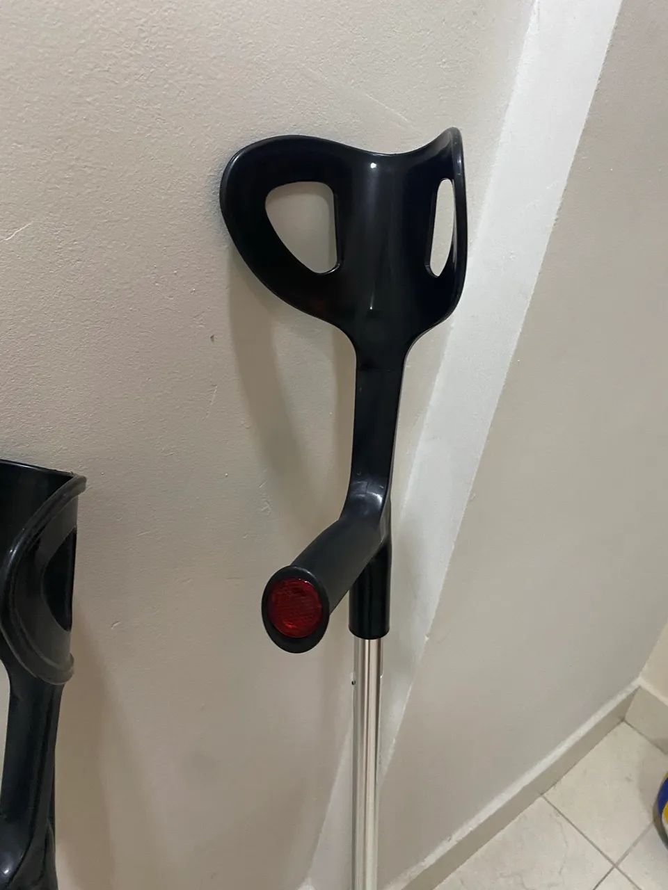 Aluguel de par de muletas  - Foto 3