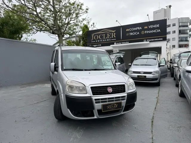 Fiat Doblo Attractive 1.4 Fire Flex 8V 5P 2015