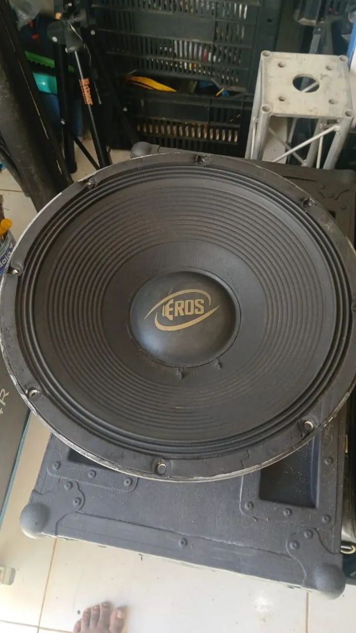 VENDO OU TROCO EROS 800 RMS - 15 POLEGADAS  - 08 OHMS - Foto 3