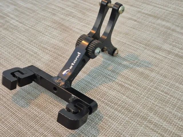 Suporte para garrafinha no selim da bike
