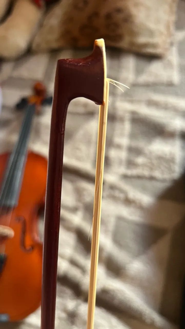 Violino 4/4 + acessórios  - Foto 4