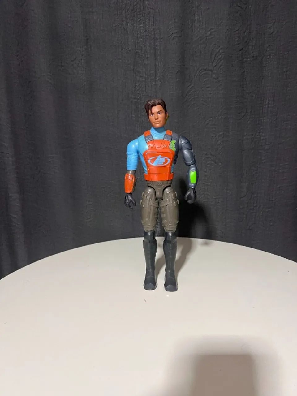 Boneco Max Steel original ano 2011