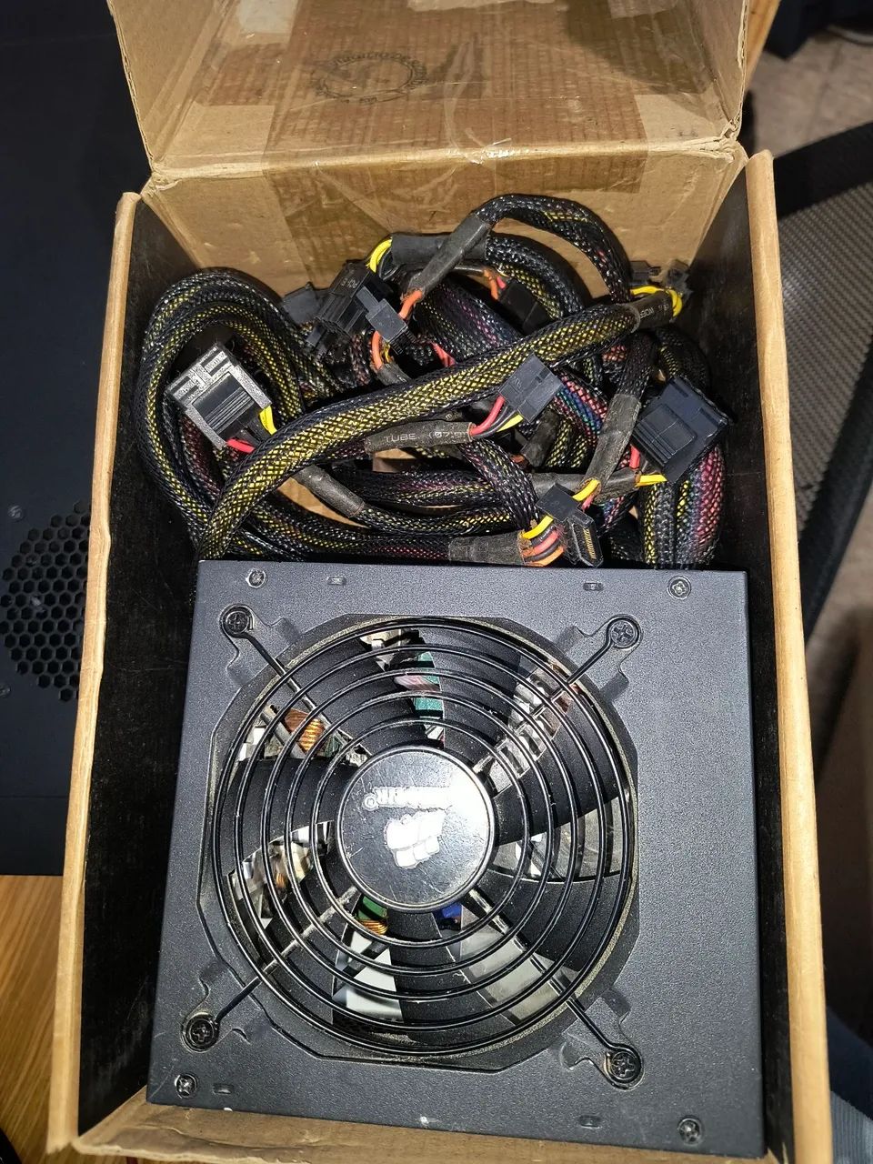 Fonte Corsair CX600 - Foto 3