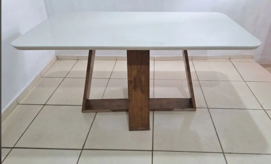 Mesa 6 cadeiras