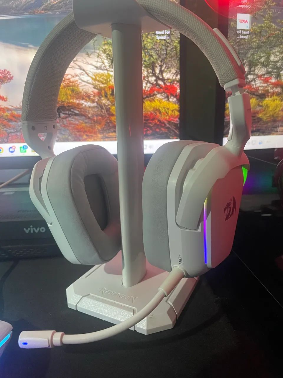 KIT REDRAGON WHITE TECLADO + MOUSE + HEADSET - Foto 4