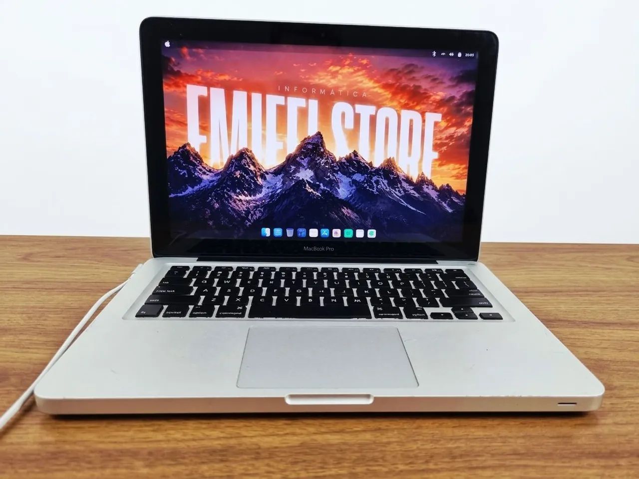 MacBook Pro - Intel Core I7, 8gb Ram, 1tb HD - Na Caixa e Muito MacBook Pro - Intel Core I7, 8gb Ram, 1tb HD - Na Caixa e Muito