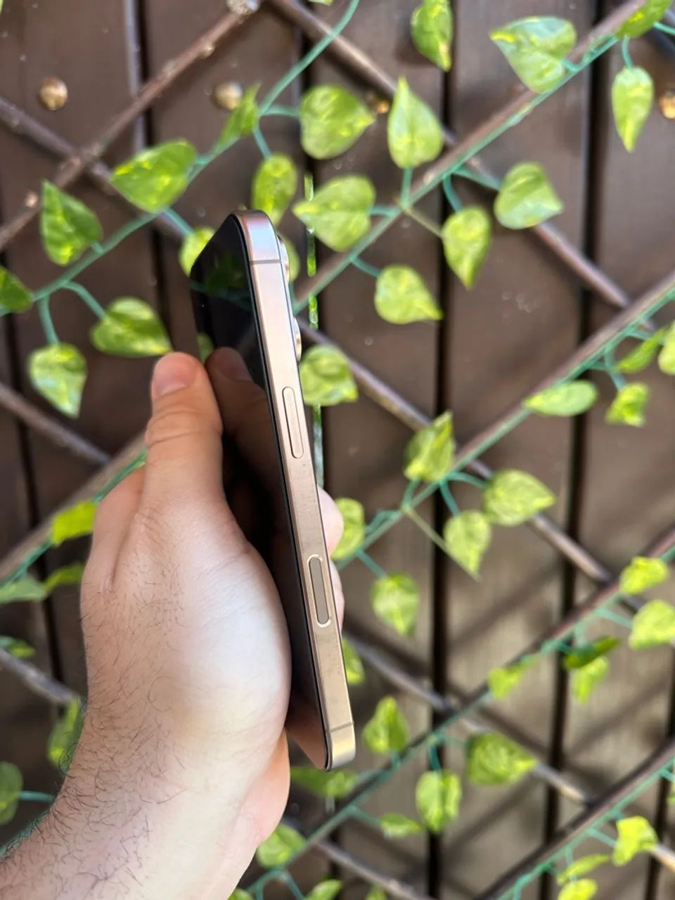 iPhone 16 Pro - 128GB todo original  - Foto 4