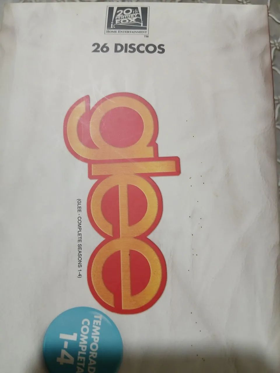 DVD Glee box com  26 discos originais - Foto 3
