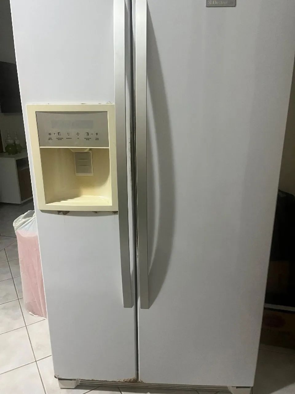 Geladeira side by side Electrolux.  - Foto 3