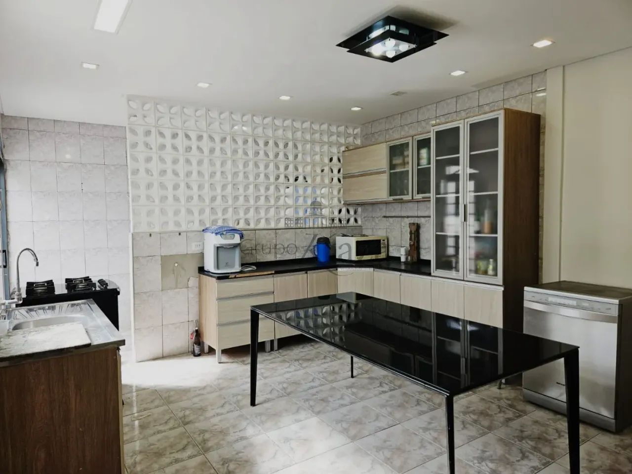 Oportunidade - Casa - Jardim Torrão de Ouro - 3 Dormitórios - 180m². - Foto 3