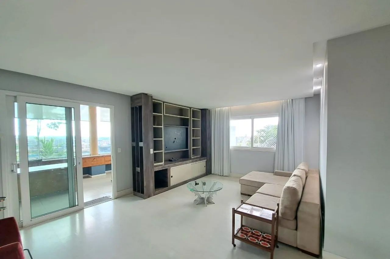 Casa à Venda - Estoril , 6 Quartos, 400 m2 - Foto 2