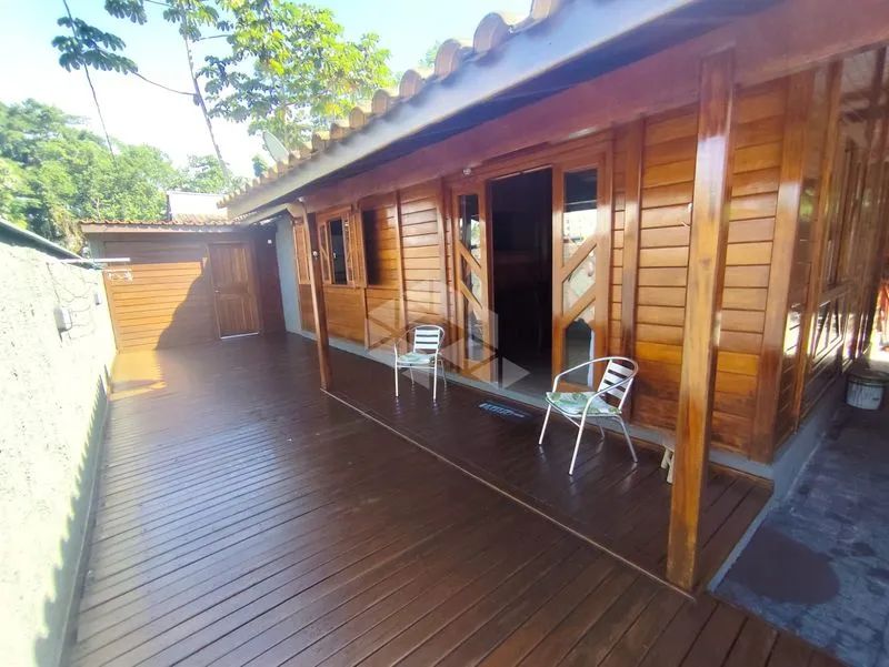 Casa para alugar com 3 quartos e 80m² no bairro Itacorubi - Foto 3