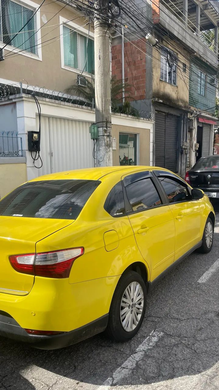 Fiat Grand Siena 2015