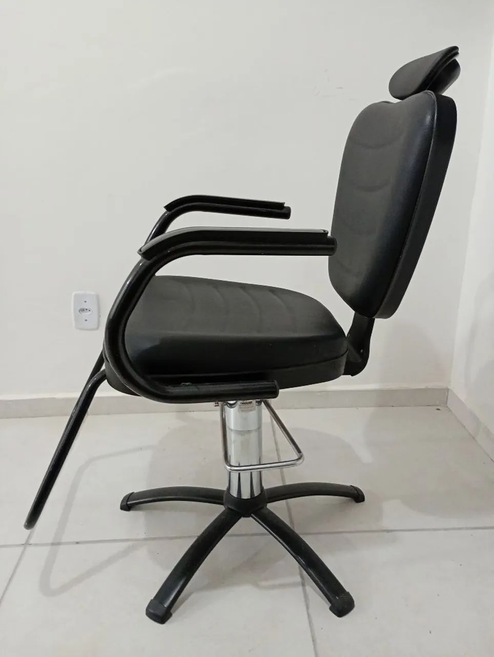 CADEIRA DE BARBEIRO DOMPELL  - Foto 2