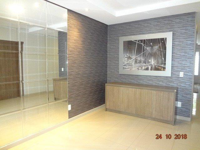 Casa fundo hosp santa rosa 550 mil