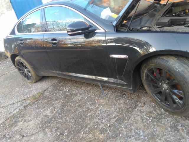 Sucata Jaguar XF 2013 retirada de peças